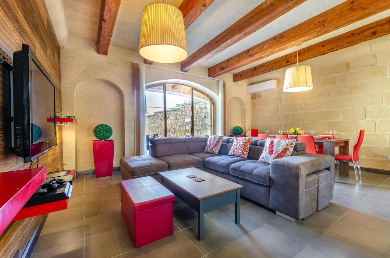 A Popular Pet Friendly Villa With A Pool, Gozo Xagħra Eksteriør billede